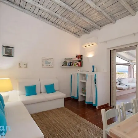 Tavolara House-family Relax * 阿兰奇湾城